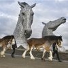 Крупнейшие в мире скульптуры лошадей завершены