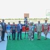 Президент Татарстана подарил Ларе Савайя уникальный платок
