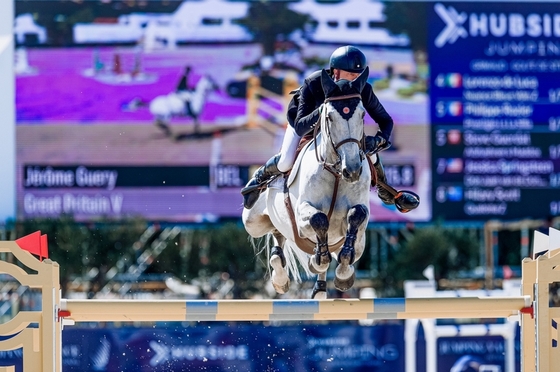 Жером Гери одержал победу на турнире CSI5* в Гримо 