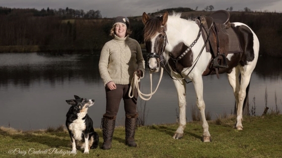 Британка спасла лошадь, отправившись с ней в путешествие 