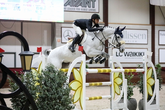 Грегори Вателет и Марлон Модоло Занотелли побеждают на CSI5* 