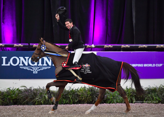 Конор Свейл непобедим на CSI4*-W в Лас-Вегасе 