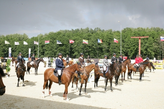 Международные соревнования по конкуру CSI4*/CSIYH1* «Виват, Россия!»: 2-й день