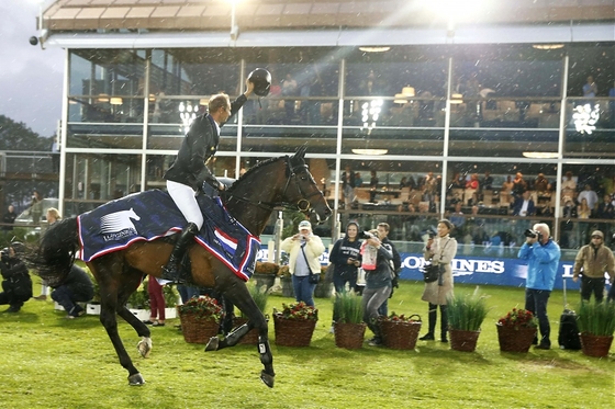 Немецкий конкурист выиграл очередной этап LGCT