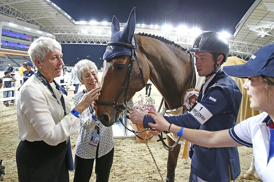 Итоги сезона Longines Global Champions Tour подведут конкуристы в Дохе