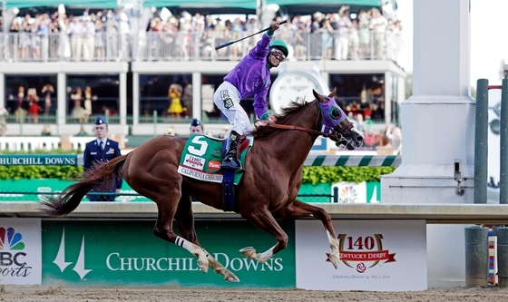 California Chrome получил награду Secretariat Vox Populi . 