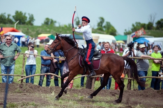 В Ростове-на-Дону начался уникальный казачий фестиваль 