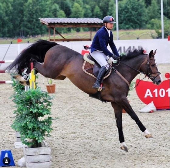 Международные соревнования CSI2*/CSIYH1* в КСК "Ивановское": итоги второго дня