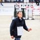 Курс-дизайнера на конкурном турнире всегда легко узнать по планшету со схемой маршрута. На фото Владимир ПЛАТОВ / Фотограф: ФКСР / Виктория ФЕДУЛОВА