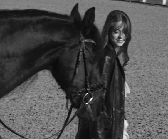 Кабукаева Мария. Черно-белый сезон